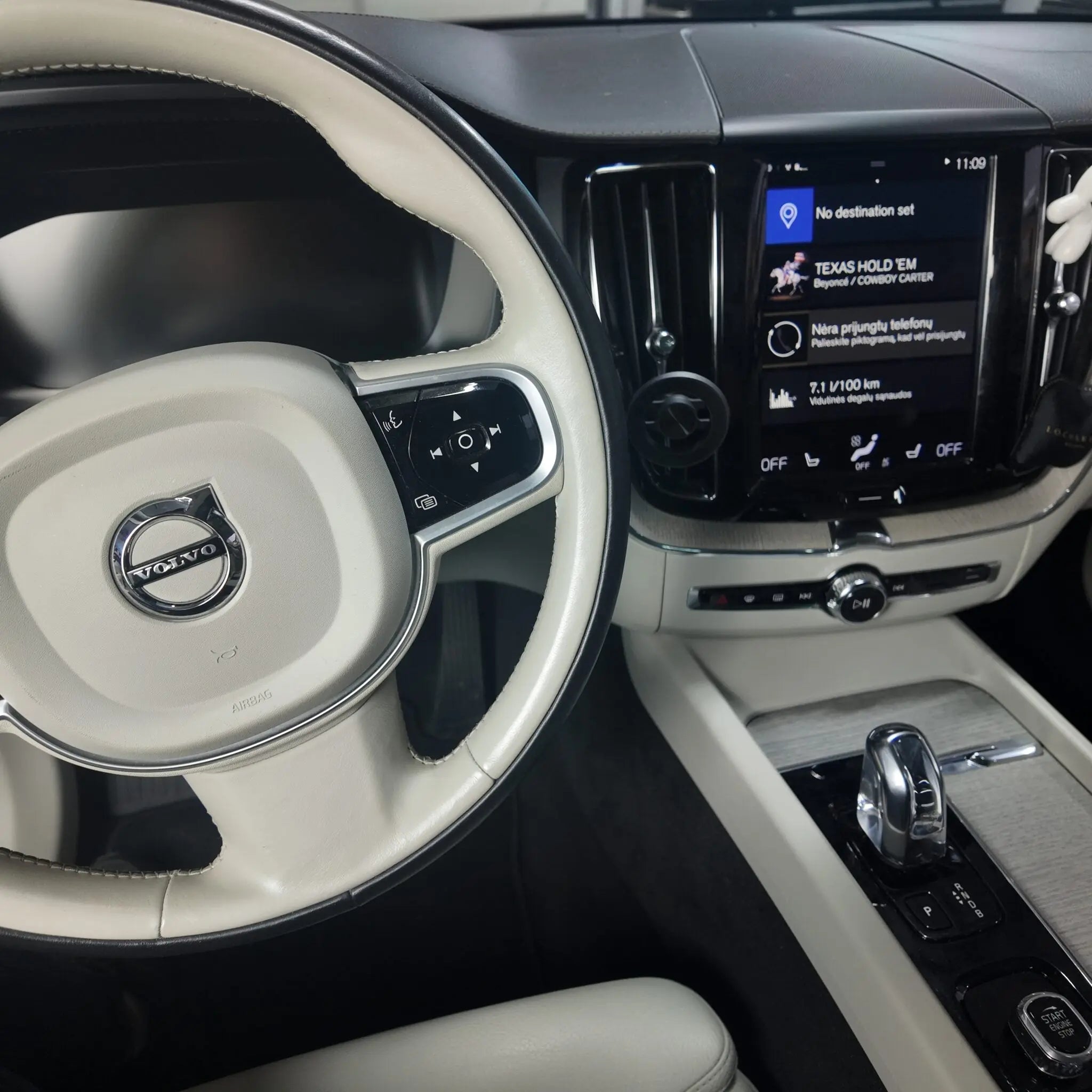 9''For Volvo XC90 XC60 XC40 S90 S60 C40 V60 V90 S60 2017-2025 Android 13.0 AERISAUTO for Apple Android screen and  Android Auto Aerisauto